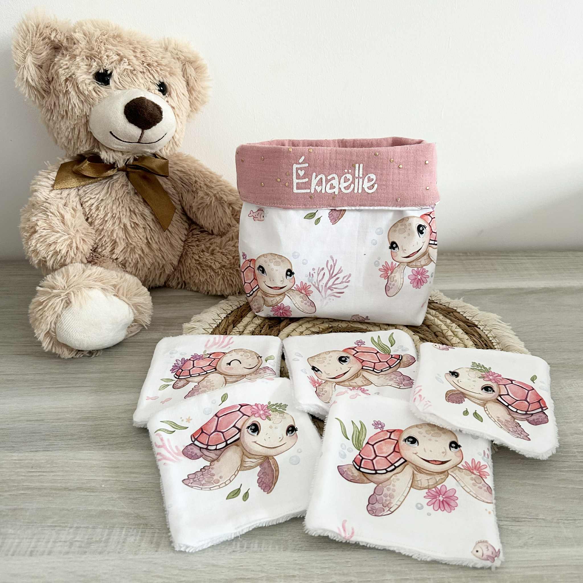 Panière et ses 5 Lingettes Personnalisées