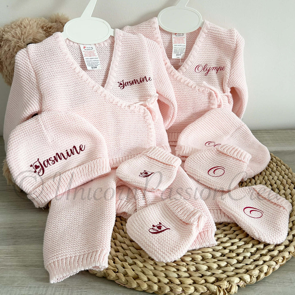 Tenue en Maille / Laine 4pcs Personnalisée