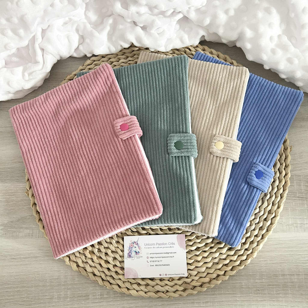 Personnalisez Votre Carnet de Santé Côtelé (Plusieurs Couleurs)